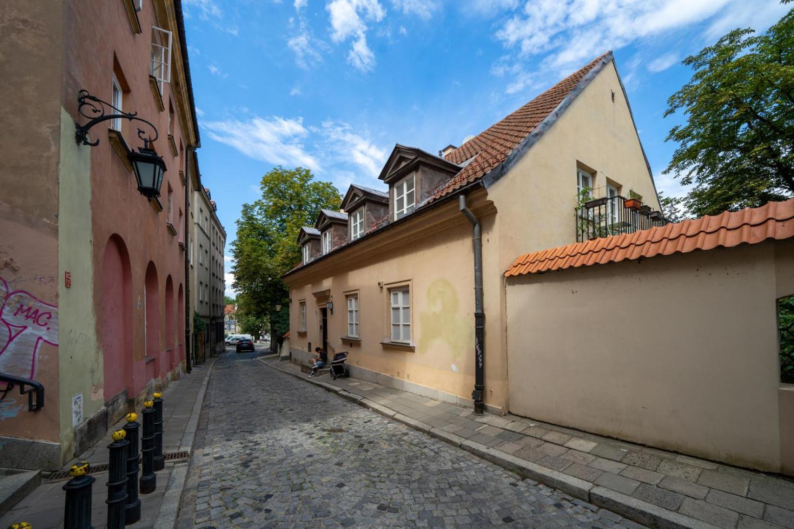 Old Town - Location, Workspace - By Rentujemy Warschau