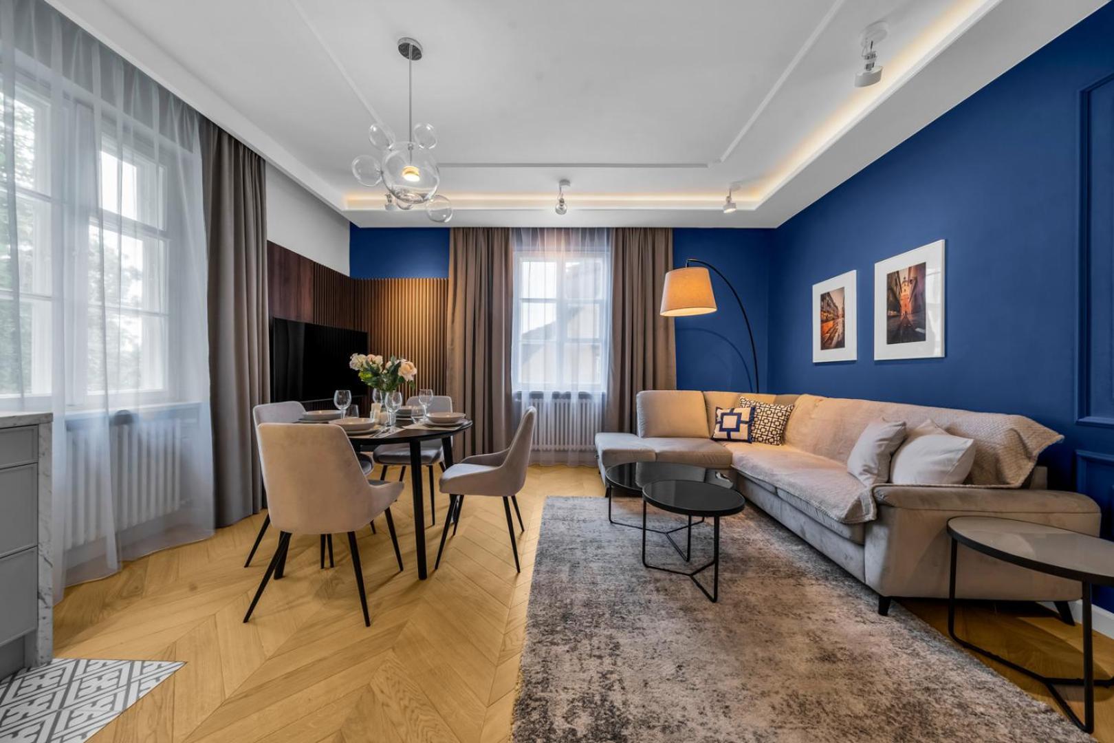 Old Town - Location, Workspace - By Rentujemy Butas Warsaw